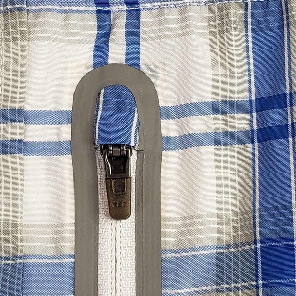 LL Bean Men's Small Blue Plaid Short Sleeve Button Down Shirt Mesh Lined Fish - Picture 6 of 13